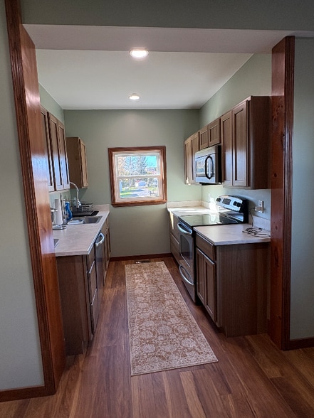 Building Photo - 73 Martin Ave