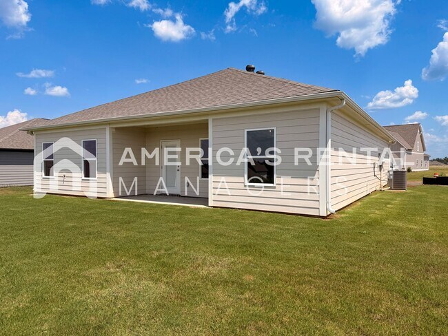 Building Photo - 9034 Saxon St