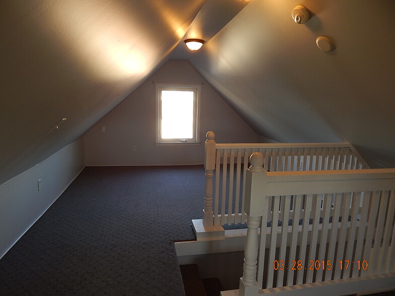 Building Photo - 108 N Magnolia Ave
