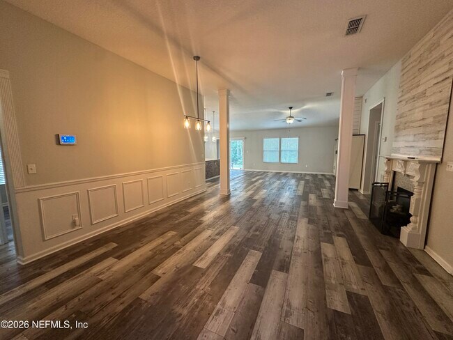 Building Photo - 494 Grampian Highlands Dr