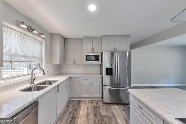 Building Photo - 2764 Veltre Pl SW