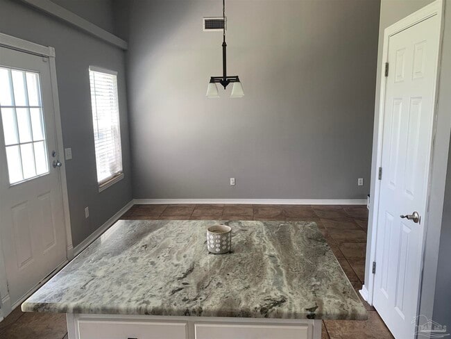 Building Photo - 7911 Red Bean Dr