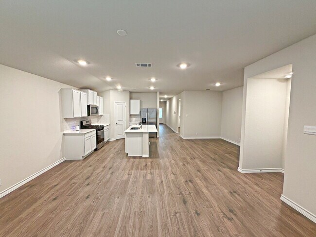 Building Photo - 21065 Gravel Keep