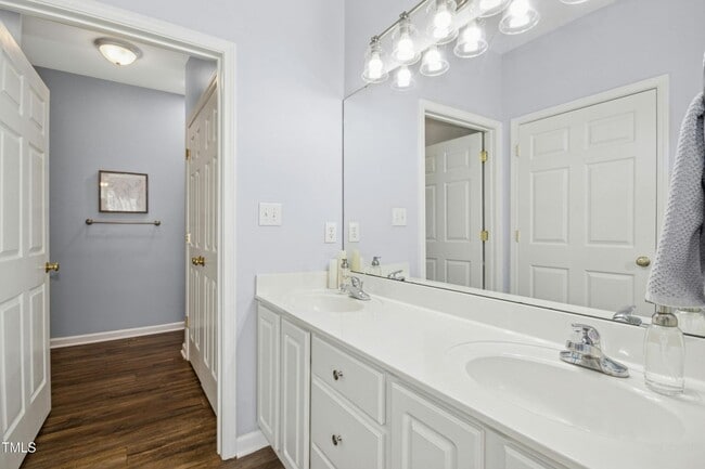 Building Photo - 2212 kurdrow - Bev Roberts Rentals and pro...