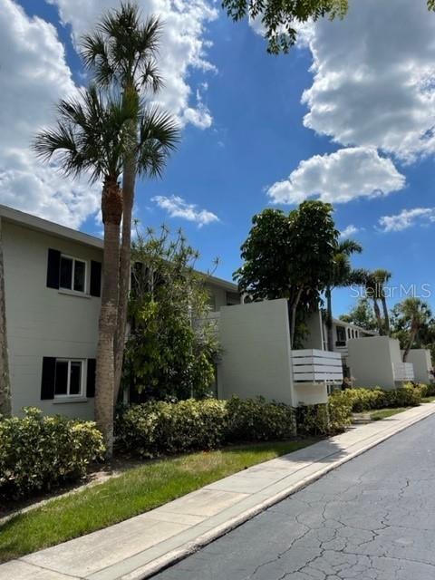 Building Photo - 2304 Ringling Blvd