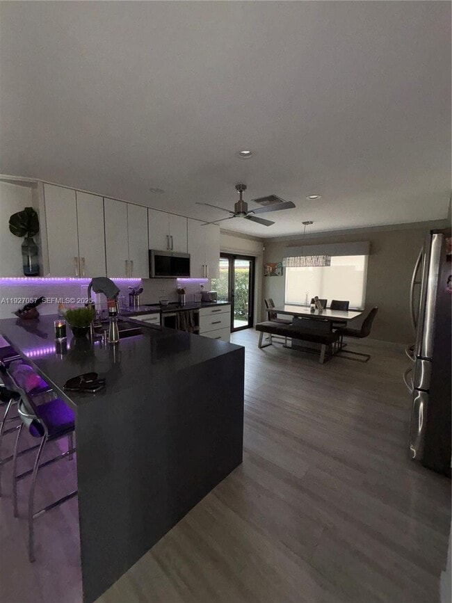 Building Photo - 16551 SW 75th St