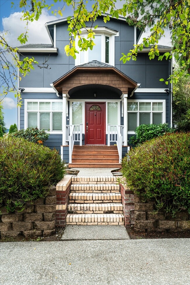 Building Photo - 8633 Wabash Ave S