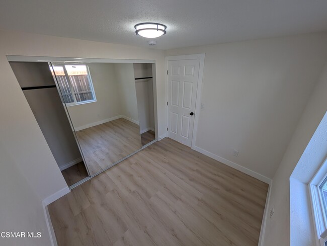Building Photo - 16430 Clymer St