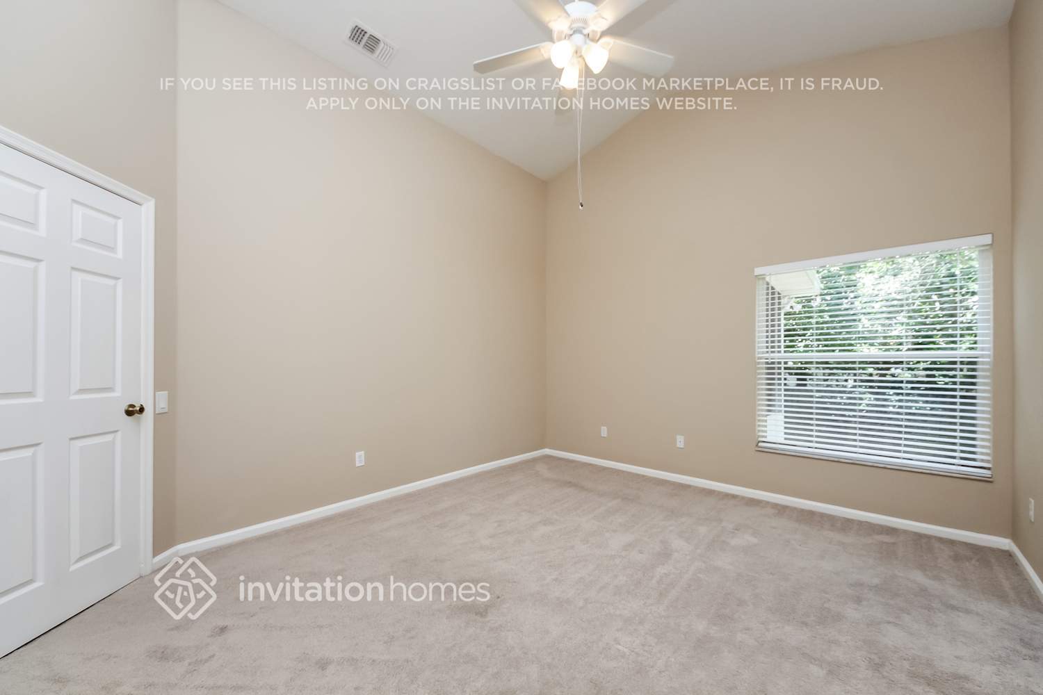 Building Photo - 33 Valleywood Dr