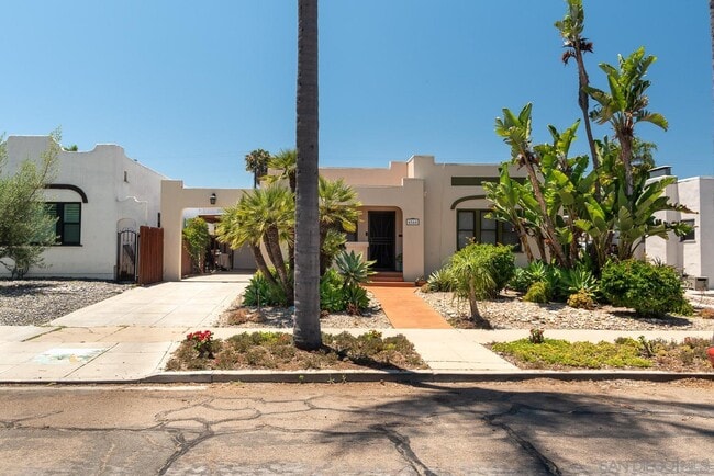 Primary Photo - 4544 Kensington Dr
