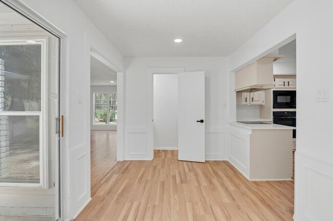 Building Photo - 17807 Asphodel Ln