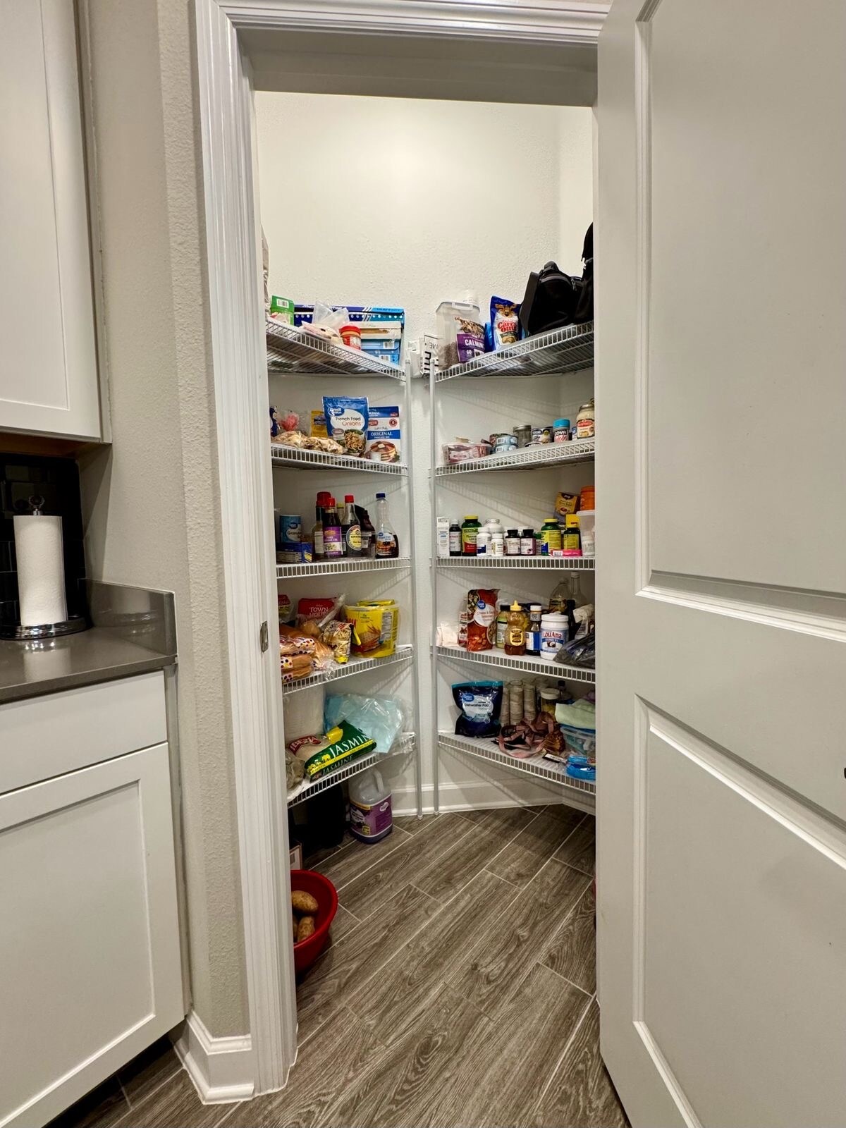 Building Photo - 1775 Good Neighbor Loop