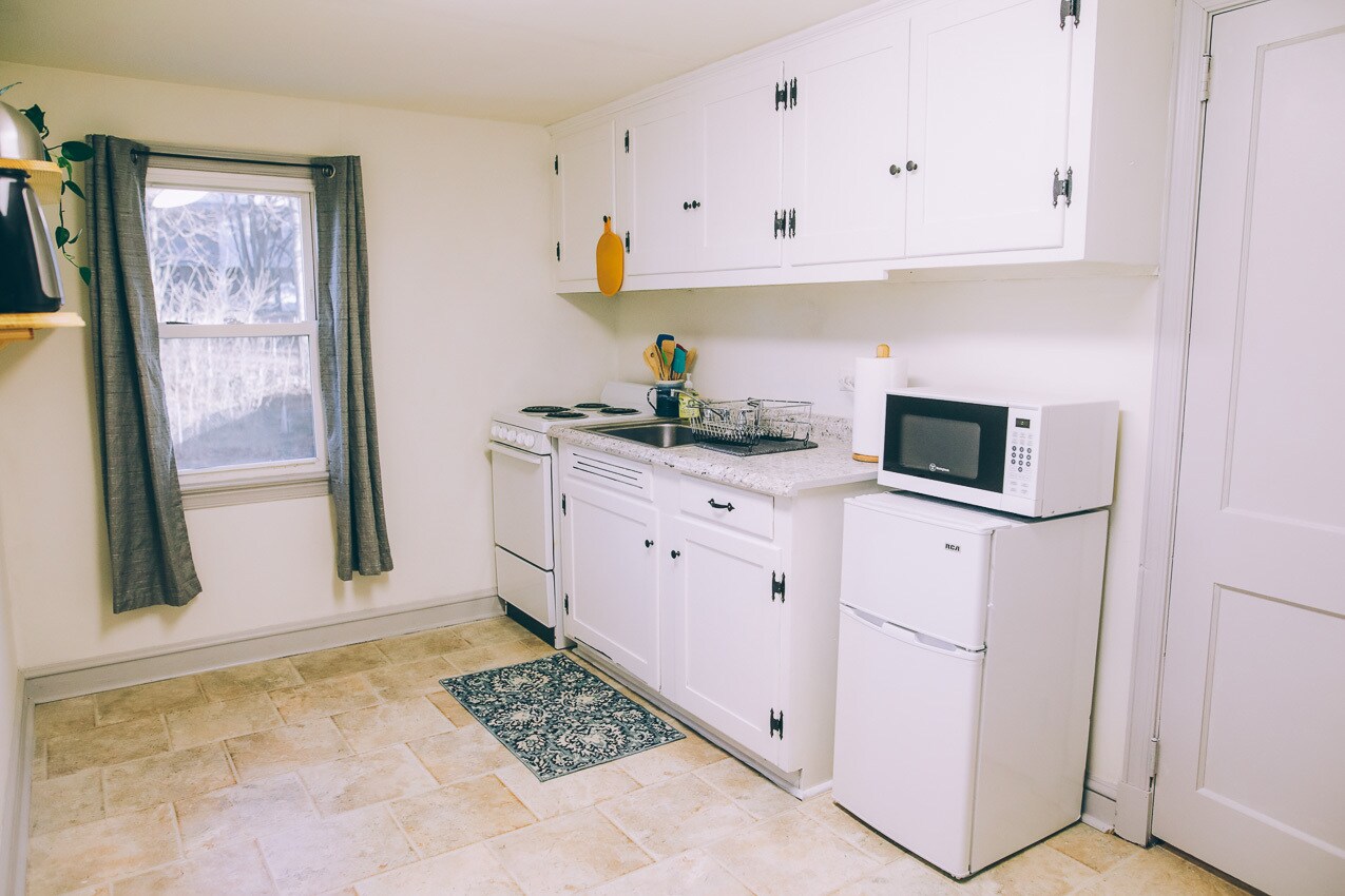 Building Photo - 1111 Rayon St