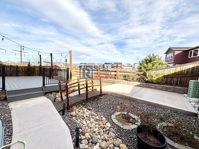 Building Photo - 4662 High Mesa Cir