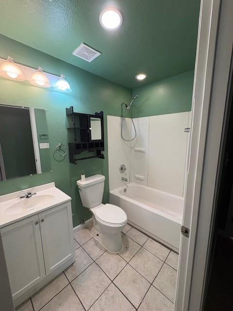 Building Photo - 606 Guadalimar St