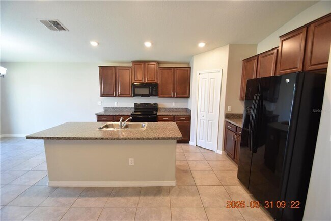 Building Photo - 10106 RoseMary Leaf Ln
