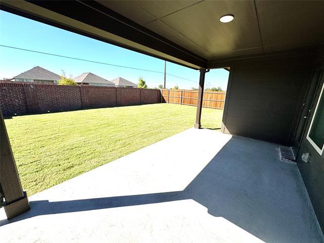 Building Photo - 1801 Rushpea Dr