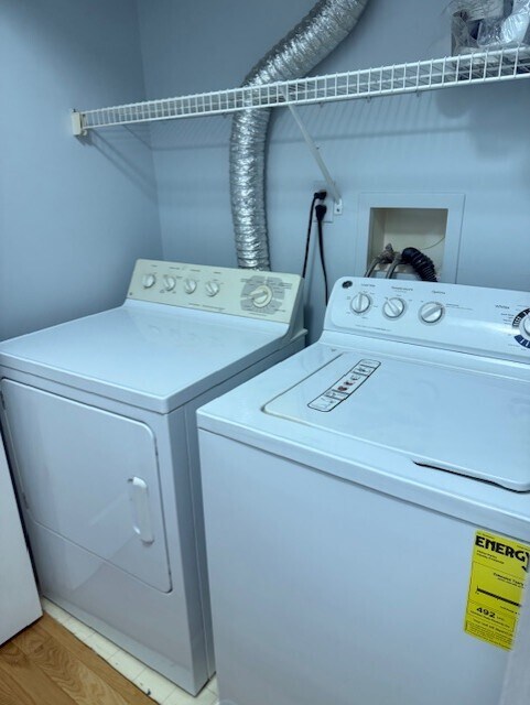 Washer/dryer on the second floor - 3 Paula Way