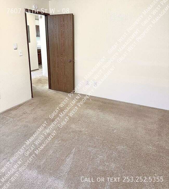 Building Photo - 7607 44th St W