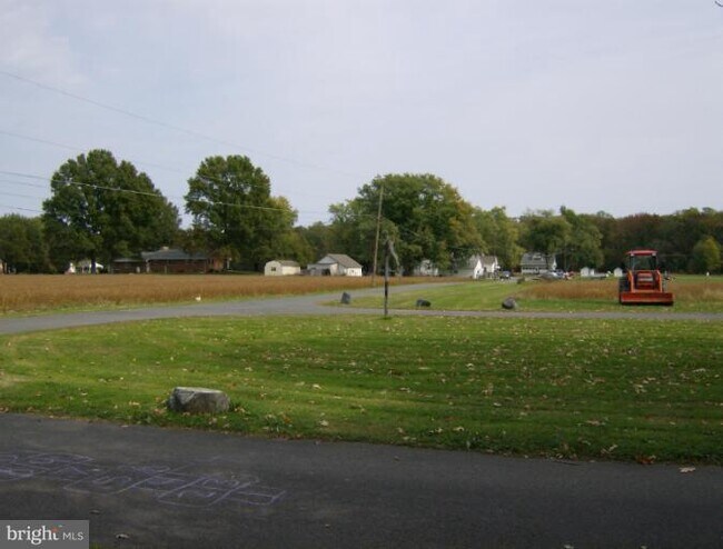 Primary Photo - 5724 Swamp Circle Rd