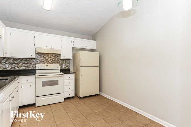 Building Photo - 1383 Cove Landing Dr