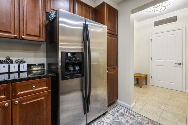 Building Photo - 121 N Monroe St