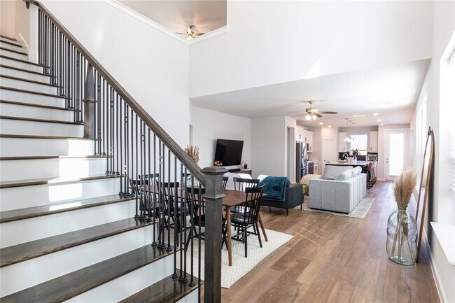 Building Photo - 19722 Upper Canyon Ct