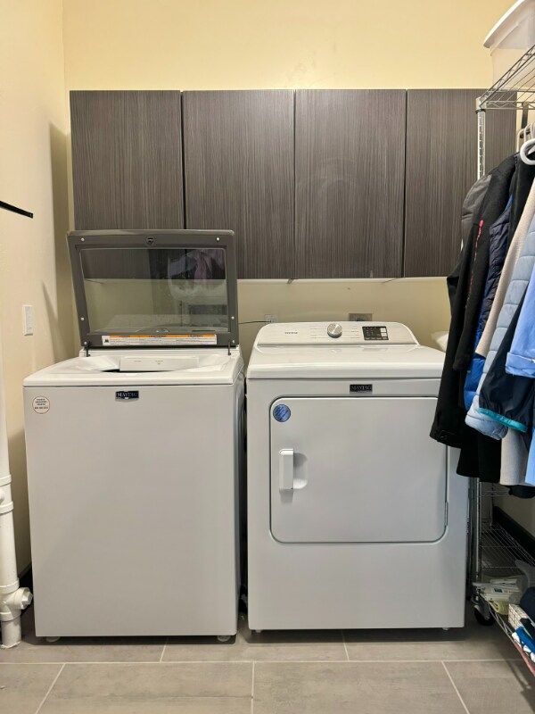 Building Photo - 658 S 1920 W