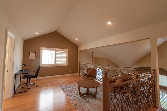 Building Photo - 1547 Deluca Dr
