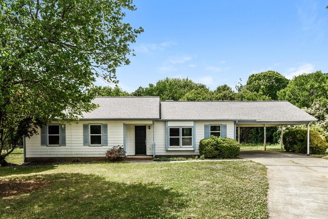 Building Photo - 3557 Heather Ln