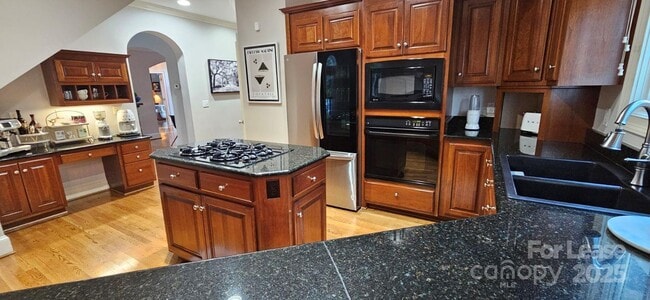 Building Photo - 5523 Challis View Ln