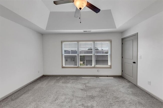 Building Photo - 3643 Princeton Ave