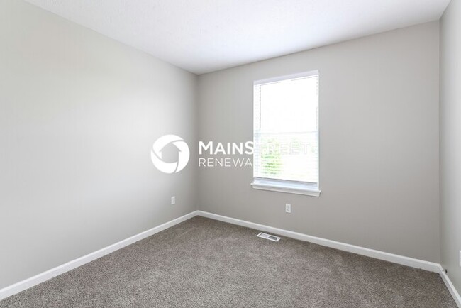 Building Photo - 604 Fisher Creek Drive