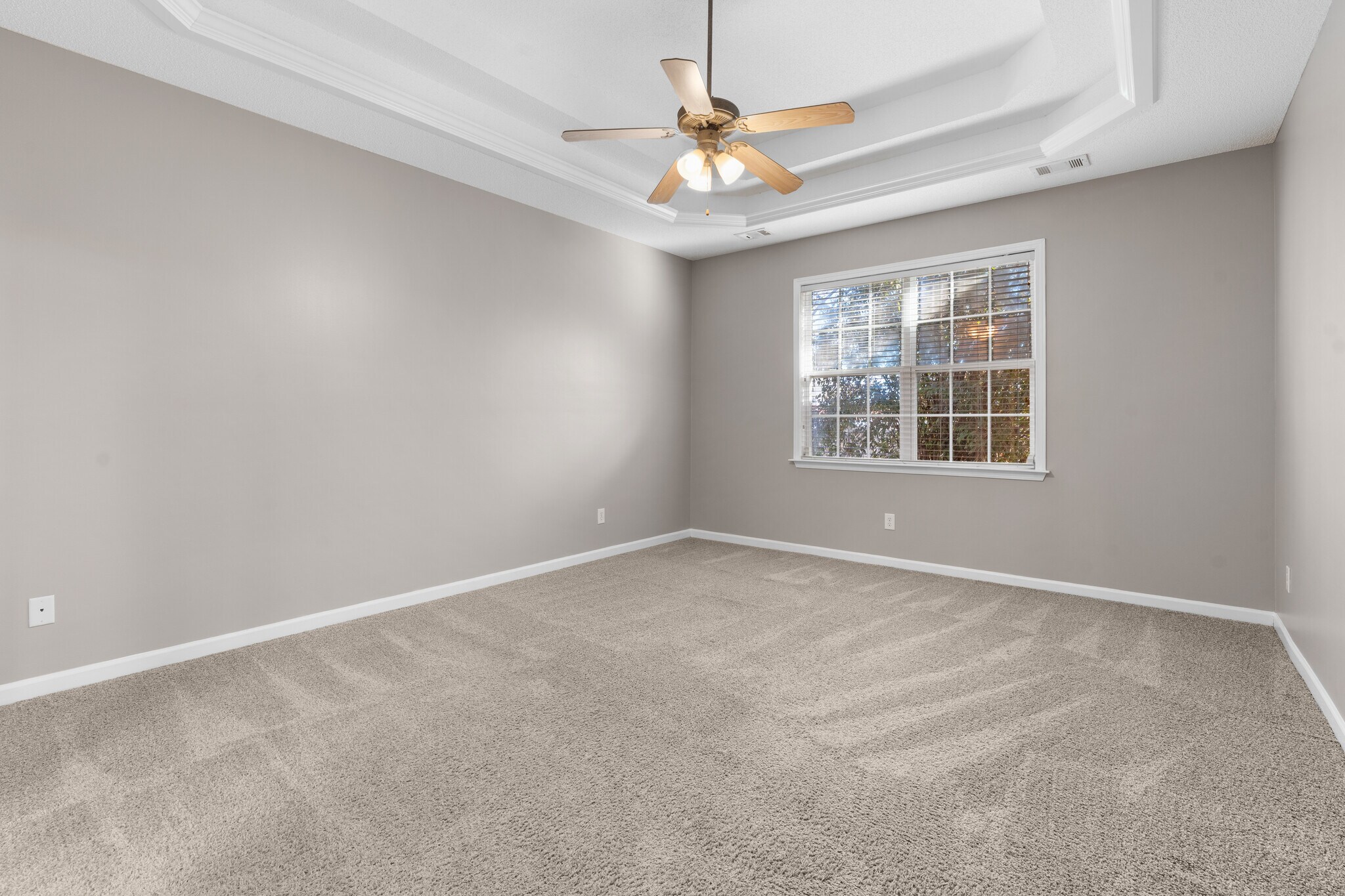 Building Photo - 119 Daventry Ln