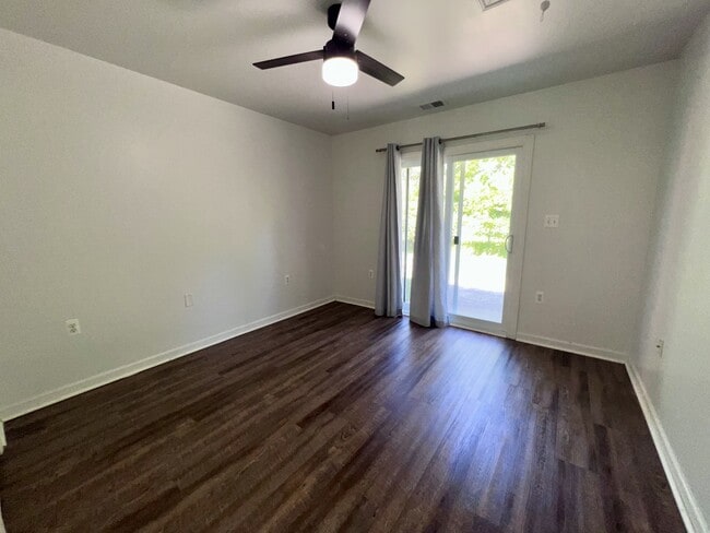 Building Photo - 25810 Lira Ln