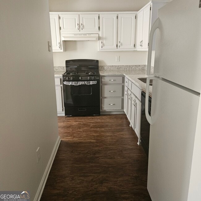 Building Photo - 5960 Batson Ct