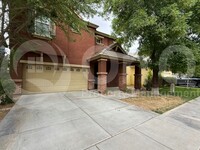 Building Photo - 3340 E Cheyenne St