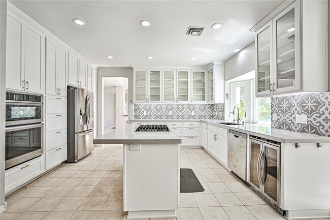 Building Photo - 3137 Beach View Ct