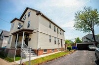 Building Photo - 49 Ivy St