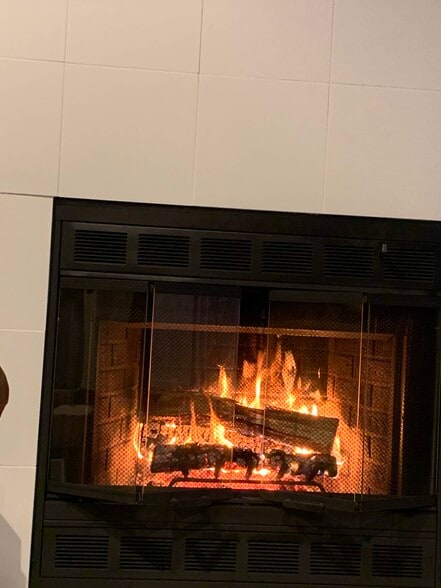 Wood-burning Fireplace - 2150 Ridge Dr