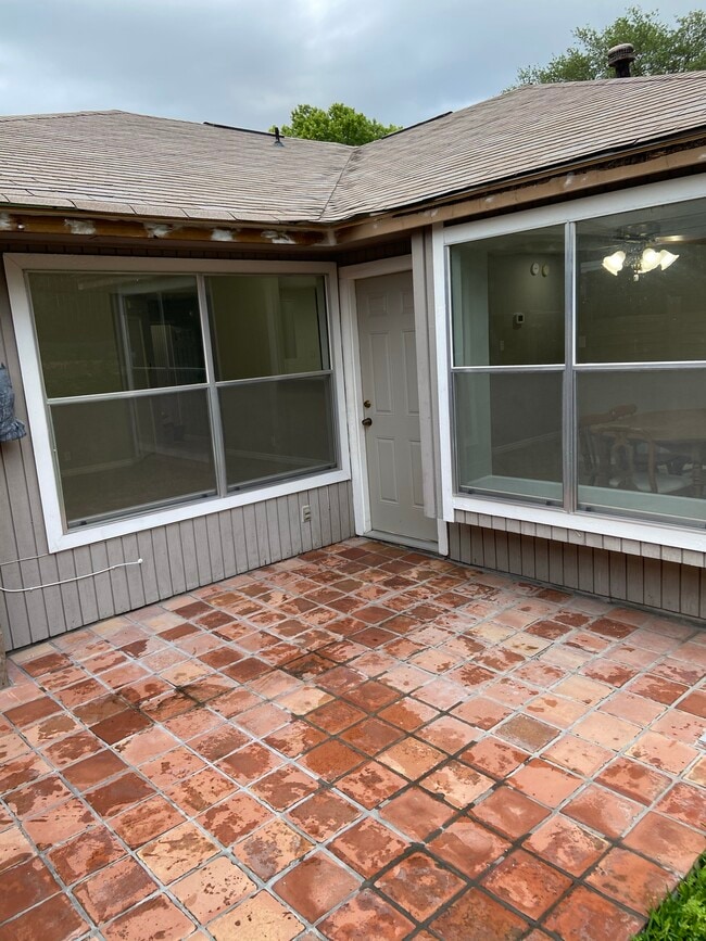 Building Photo - 6130 Crab Orchard
