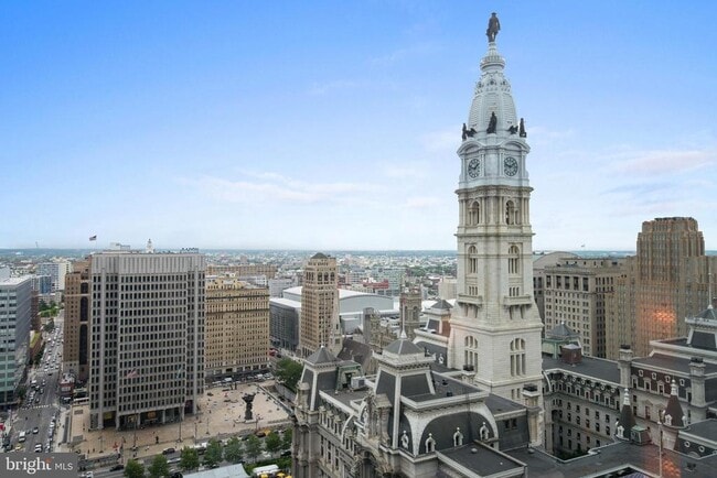 Building Photo - 1414 S Penn Square