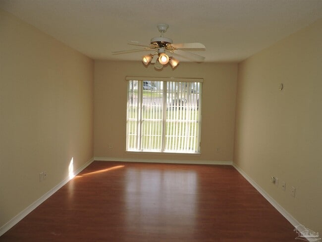 Building Photo - 2145 Jarrod Dr