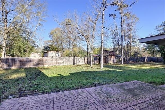 Building Photo - 117 D'Evereux Dr