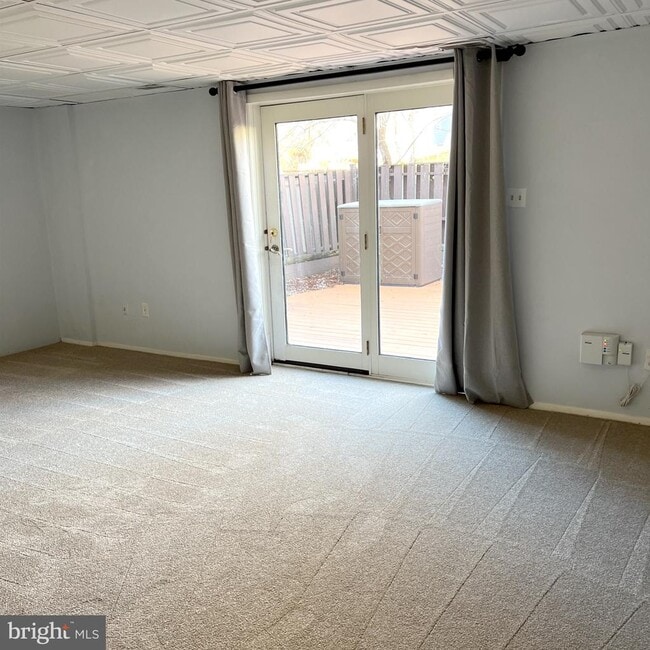 Building Photo - 3274 Applegate Ct
