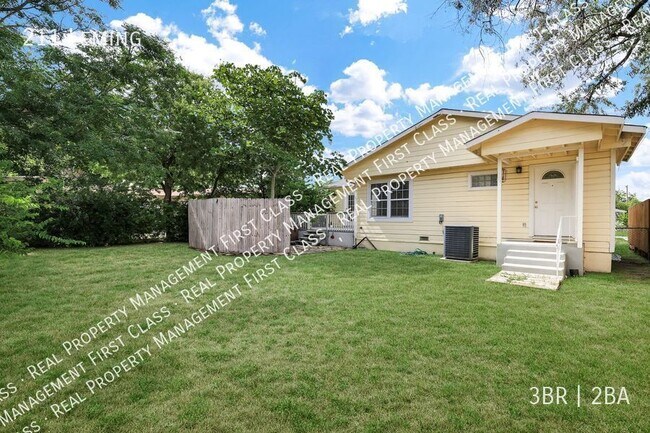 Building Photo - 211 Leming-