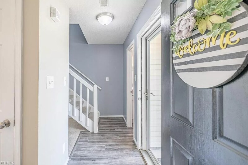 Building Photo - 1218 Alder Ct