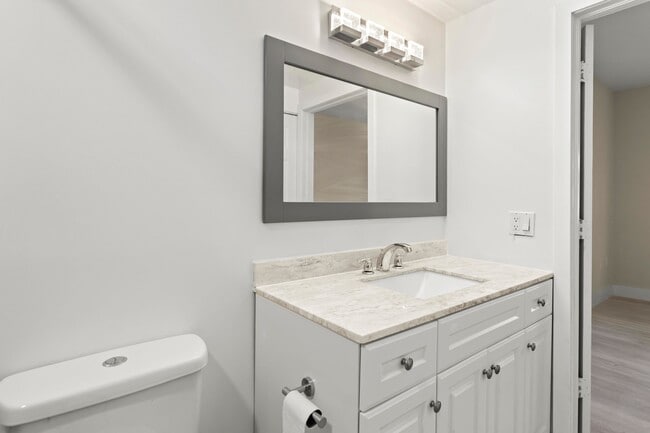 Building Photo - 7085 Nova Dr