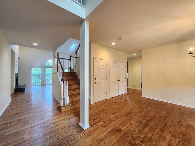 Building Photo - 3220 Indian Creek Dr