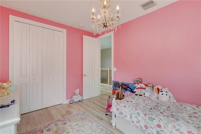 Building Photo - 1109 NE 16th Ave